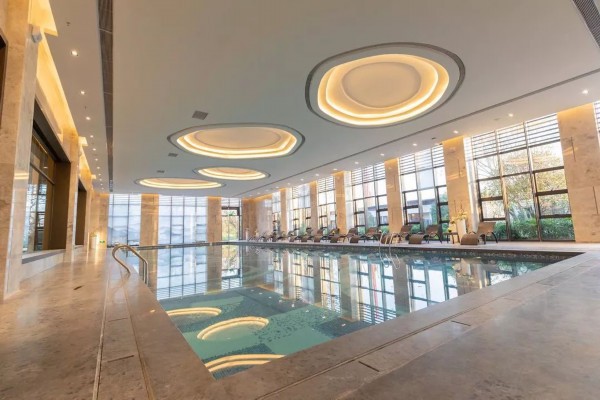 重庆休闲指南：K歌嗨到天亮，按摩放松身体棒！